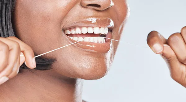 Maintaining oral hygiene with Invisalign