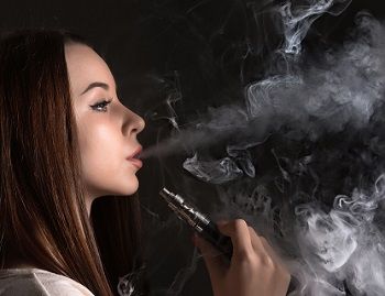 vaping affect your oral health